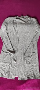 Dámský svetřík, velikost S - 10