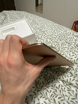 Apple MacBook RM1 2020 - 10