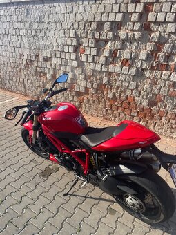 Ducati Streetfighter 848 - 10