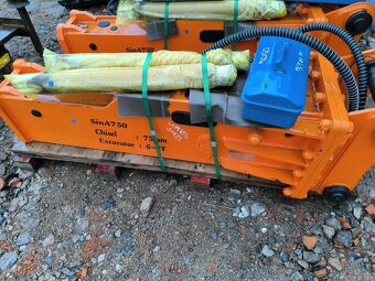 Hydraulické kladivo 6-8t - 10