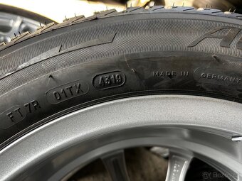 Mercedes C-Class, W205, 205/60/16 zimní sada - 10