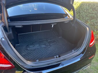 Mercedes Benz E220d sedan W213 r.v.2017 - 10