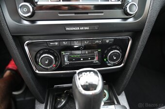 Škoda Superb 2.0TDI 125KW DSG Elegance 2/14 - 10