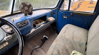 Tatra 148 S1 Dempr - 10