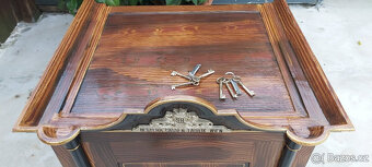 Kotoučový magnetofon + rádia.Cena 1500kč za vše. - 10