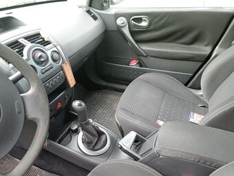 Renault Megane - 10