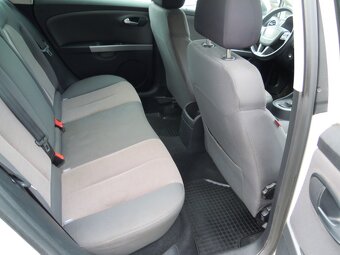 Seat Leon 1.6TDi 77kw(105hp) automat r.v.1/2011 - 10