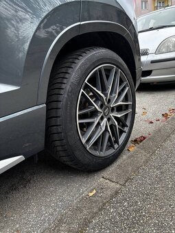 Alu kola MSW 50 8.Jx18 5x112+ Zimní pneu NEXEN 225x50/R18 - 10