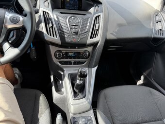 Ford Focus 1,6Tdci 85kW r.v.2011 Serviska - 10
