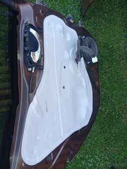 NISSAN NAVARA D23 DVEŘE LEVÉ Z RV 2021 PĚKNÉ - 10