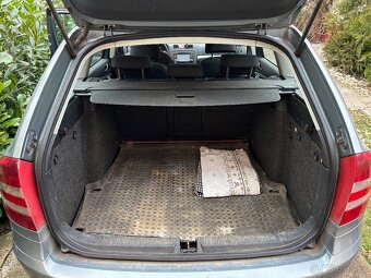 Škoda Octavia Combi 1.9 TDI - 10