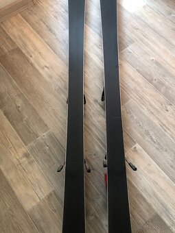 Sjezdové lyže HEAD - 10