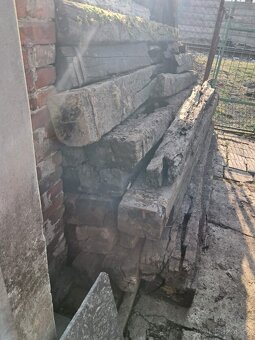 Pražce  dřevěné - 10