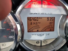 Peugeot Satelis 300i - 10