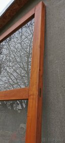 Dřevěné rámy se skly / přepážky / okenní rámy - 10