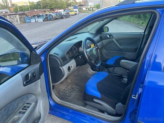 Škoda Octavia Kombi 1.9 TDI AGR 66 kW - STK 10/2026 - 10