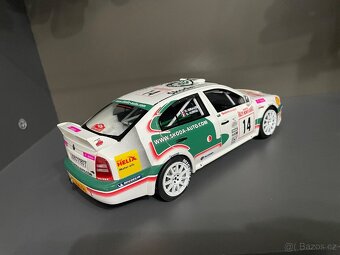 Škoda OCTAVIA WRC OTTOMOBILE 1:18 nové - 10