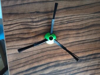 iRobot Roomba j9+ - 10