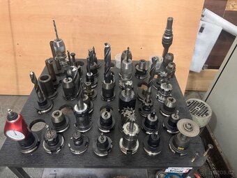 Cnc soustruh+ cnc frézy + pila + vybaveni - 10
