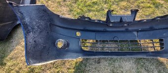 Nissan Note 1 I E11 2005 - 2009 - Predny naraznik - 10