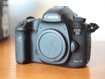 Canon 5D III uzávěrka jen 40500 Top Stav - 10