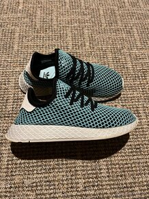 12x Dámské sportovní tenisky Adidas Deerupt (2) - 10