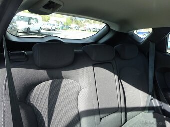 Hyundai ix35 2,0 CRDI - 10