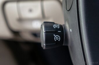 Renault Grand Scénic 1.9 dCi AUTOMAT (7 míst) - 10