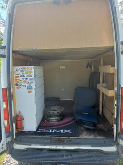 Iveco Daily L2H3 2,3l - kempovací vestavba - 10