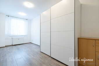 Pronájem bytu 3+1, Botevova, Modřany, 24900 Kč/měs, 72 m2 - 10