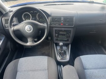 Volkswagen Golf 1.6 77KW,Servisní kniha - 10