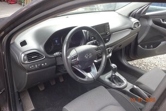 HYUNDAI i30 hatchback - 10