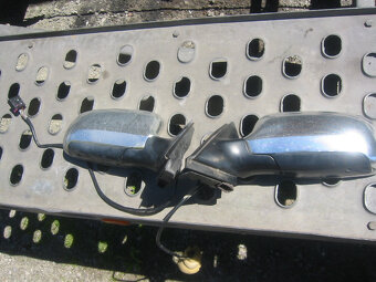 AUDI S8, A8 D2 4.2 265kw quattro MANUÁL facelift - díly - 10