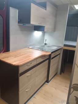 Obytná dodávka PEUGEOT BOXER - 10