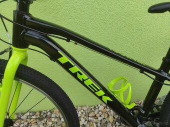 Značkové dětské kolo TREK WAHOO 26" (Black/Volt) - 10