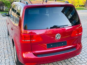 Volkswagen Touran 1.2TSI 77KW 7MÍST MANUÁL VÝHŘEV SERVISKA - 10