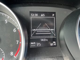VW Touran 1.4 TSi DSG 7 Míst Navi, LED - 10