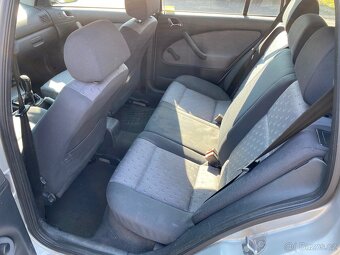 Škoda Octavia 1.9 TDi 66 kW R.V. 2004 KLIMA ,TAŽNÉ - 10