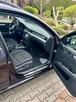 Škoda Superb Combi - 10