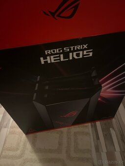 Asus Helios ROG STRIX - 10