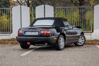 Mazda MX-5 Miata 1,8 benzín - 10