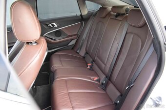 BMW 220d xDrive LUXURY PANORAMA HEAD UP DPH ČR 1.MAJITEL - 10