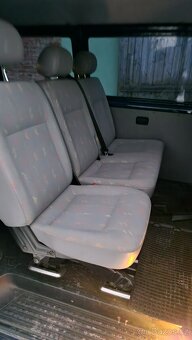 Volkswagen T5 - 10