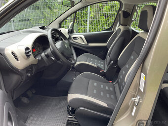 Citroën Berlingo: pro převoz vozíčkáře - 10