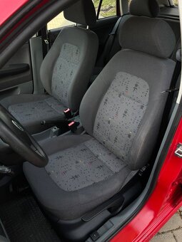 Škoda fabia 1.4 16v 55kw - 10