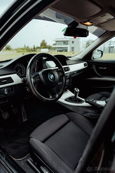 BMW E91 320d LCI Xenon, Navi, sport - 10