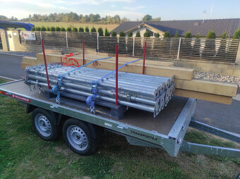 Stavební stojky / podpěry. - 10