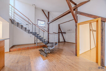 Prodej, komerce - sklady, výroba - 10