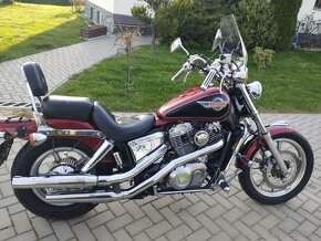 Honda Shadow VT 1100c - 10