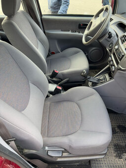 Hyundai Matrix 1.6i 16V 2008 ,jen 82 000 km,klima,STK 3/26 - 10